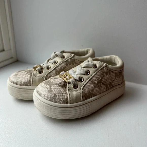Michael Kors Sneakers Shoes | Size  5 Toddler - Picture 3 of 10
